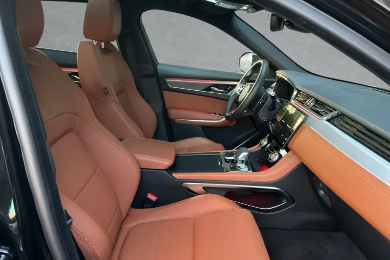 Jaguar F-Pace din 2023 cu 11.500 km - oferta JAG120396 - foto 3