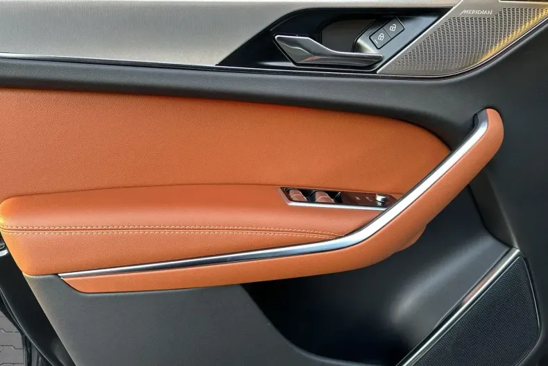 Jaguar F-Pace din 2023 cu 11.500 km - oferta JAG120396 - foto 17