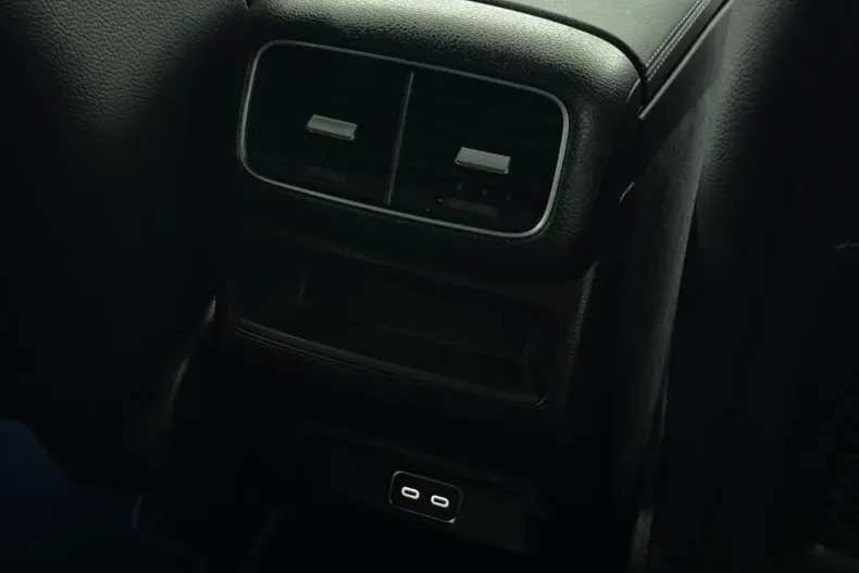 Mercedes-Benz GLE 450 din 2024 cu 20.000 km - oferta MER120400 - foto 36