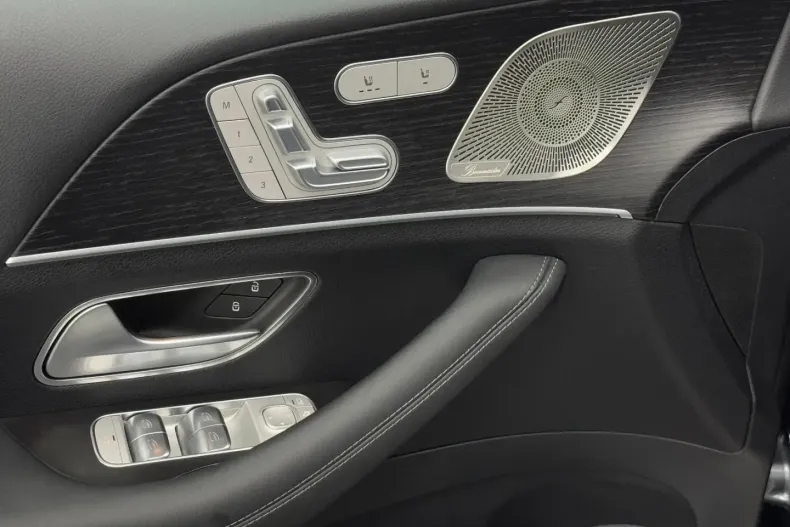 Mercedes-Benz GLE 450 din 2024 cu 20.000 km - oferta MER120400 - foto 39