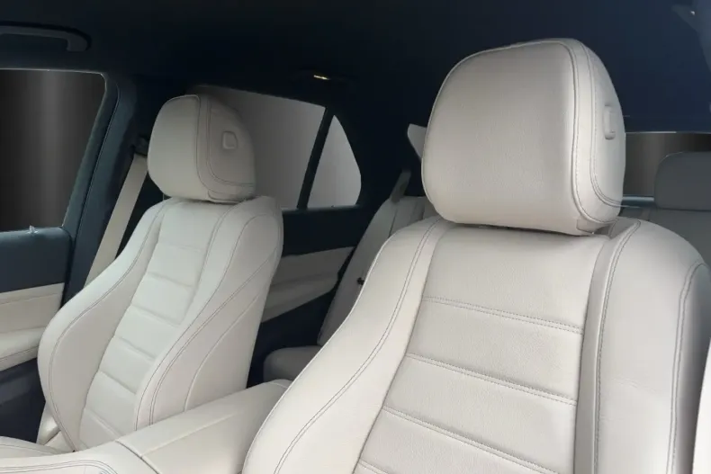 Mercedes-Benz GLE 450 din 2023 cu 14.778 km - oferta MER120416 - foto 10