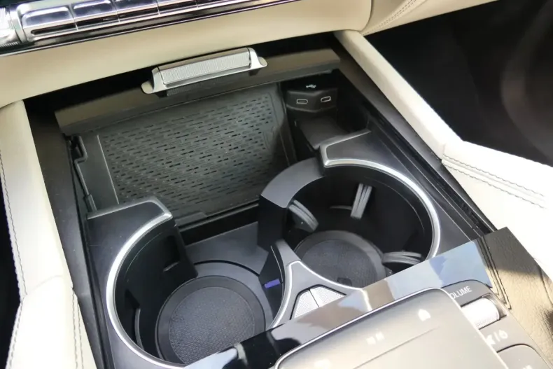 Mercedes-Benz GLE 350 din 2023 cu 10.457 km - oferta MER120421 - foto 23