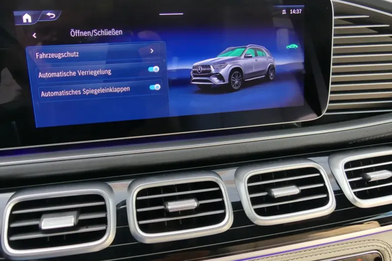 Mercedes-Benz GLE 350 din 2023 cu 10.457 km - oferta MER120421 - foto 24