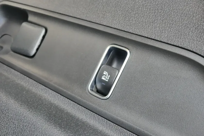 Mercedes-Benz GLE 350 din 2023 cu 10.457 km - oferta MER120421 - foto 25