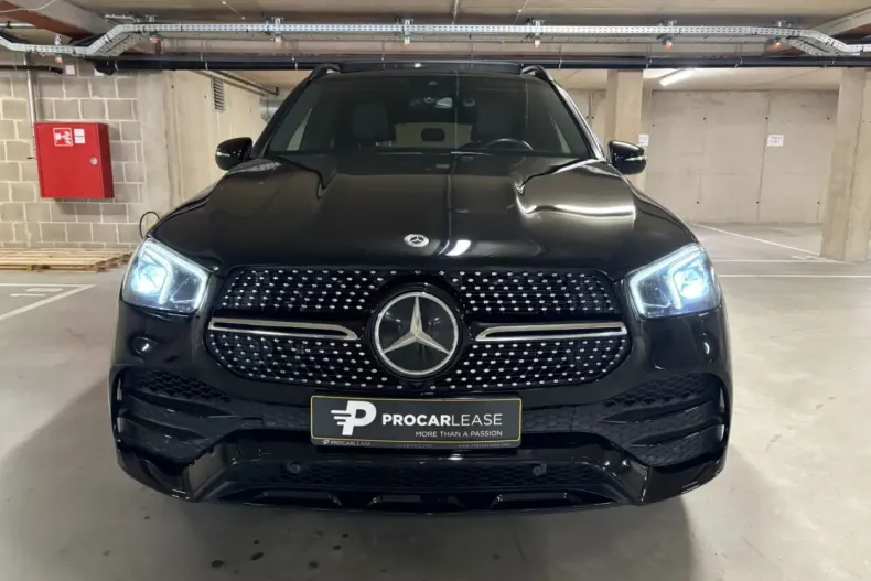 Mercedes-Benz GLE 400 din 2021 cu 63.500 km - oferta MER120425 - foto 3