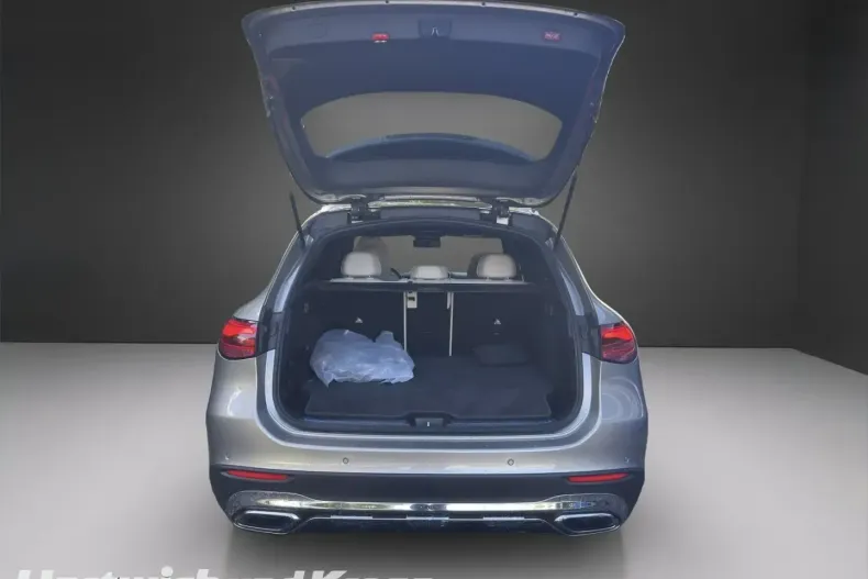 Mercedes-Benz GLC 300 din 2022 cu 4.290 km - oferta MER120428 - foto 10