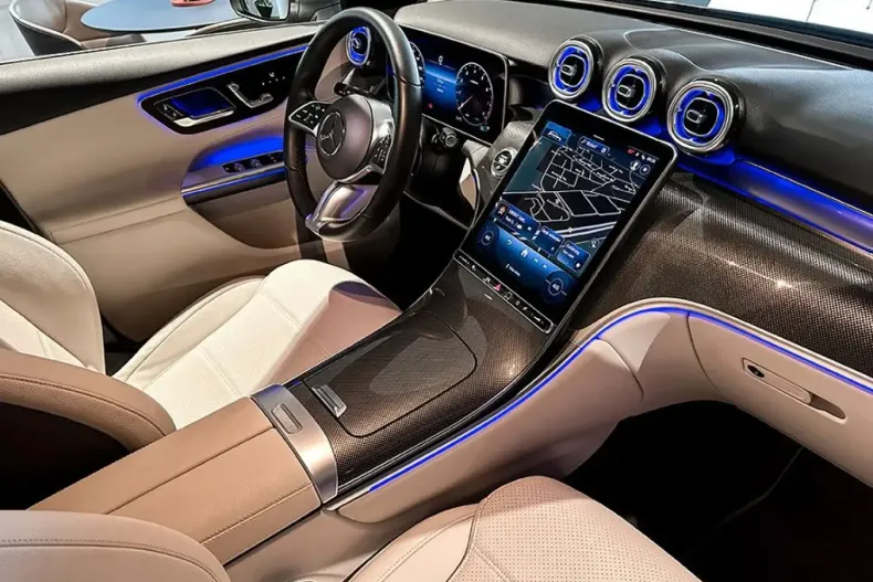 Mercedes-Benz GLC 200 din 2023 cu 30.900 km - oferta MER120431 - foto 8