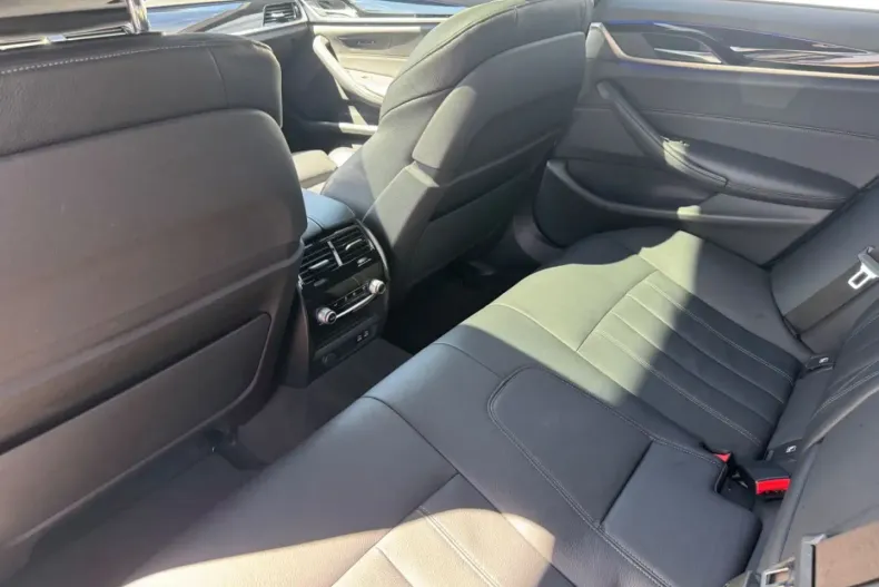 BMW 540 din 2023 cu 92.580 km - oferta BMW120432 - foto 11