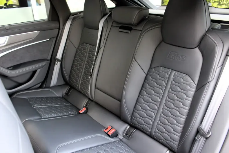 Audi RS6 din 2024 cu 22.130 km - oferta AUD120438 - foto 15