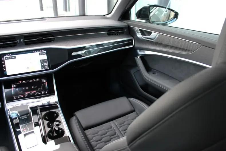 Audi RS6 din 2024 cu 22.130 km - oferta AUD120438 - foto 28