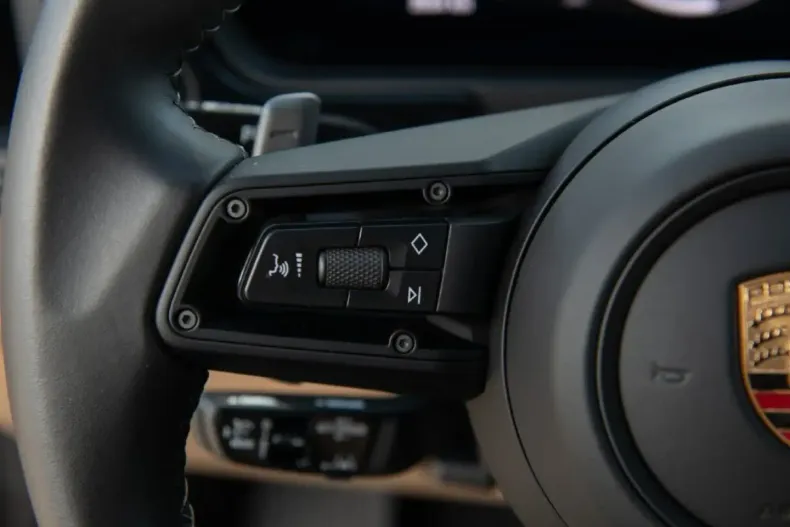 Porsche Cayenne din 2024 cu 3.600 km - oferta POR120439 - foto 14