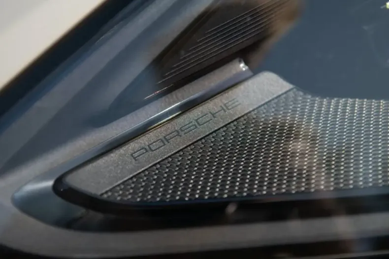 Porsche Cayenne din 2024 cu 3.600 km - oferta POR120439 - foto 17