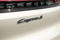 Porsche Cayenne din 2024 cu 3.600 km - oferta POR120439 - foto 21