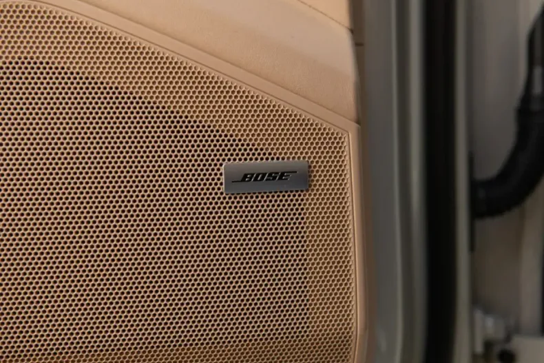 Porsche Cayenne din 2024 cu 3.600 km - oferta POR120439 - foto 26