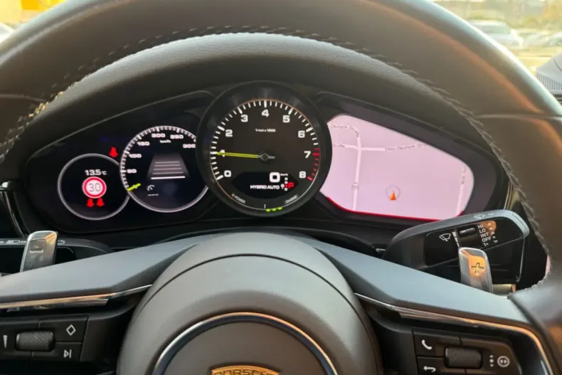 Porsche Panamera din 2021 cu 99.990 km - oferta POR120440 - foto 14