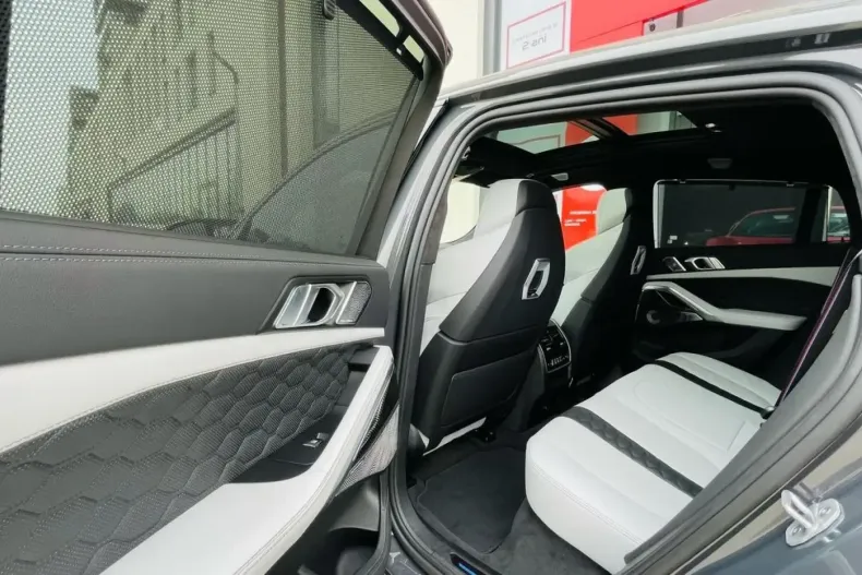 BMW X6 M din 2025 cu 50 km - oferta BMW120443 - foto 25