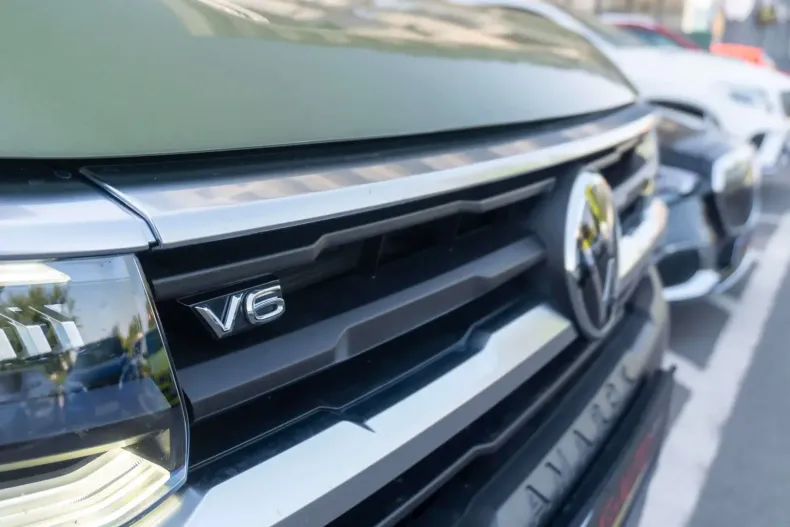 Volkswagen Amarok din 2025 cu 9.735 km - oferta VOL120444 - foto 4