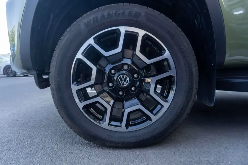 Volkswagen Amarok din 2025 cu 9.735 km - oferta VOL120444 - foto 40