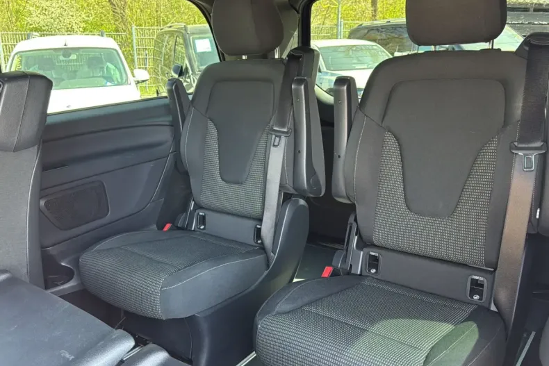 Mercedes-Benz V 250 din 2023 cu 55.101 km - oferta MER120447 - foto 10