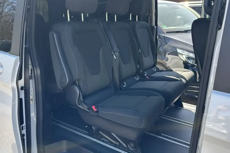 Mercedes-Benz V 250 din 2023 cu 55.101 km - oferta MER120447 - foto 15