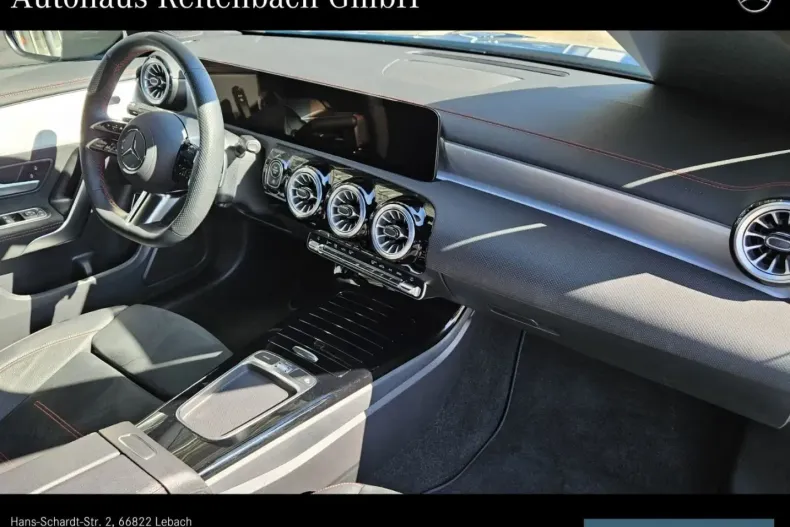 Mercedes-Benz CLA 220 din 2024 cu 17.444 km - oferta MER120449 - foto 10