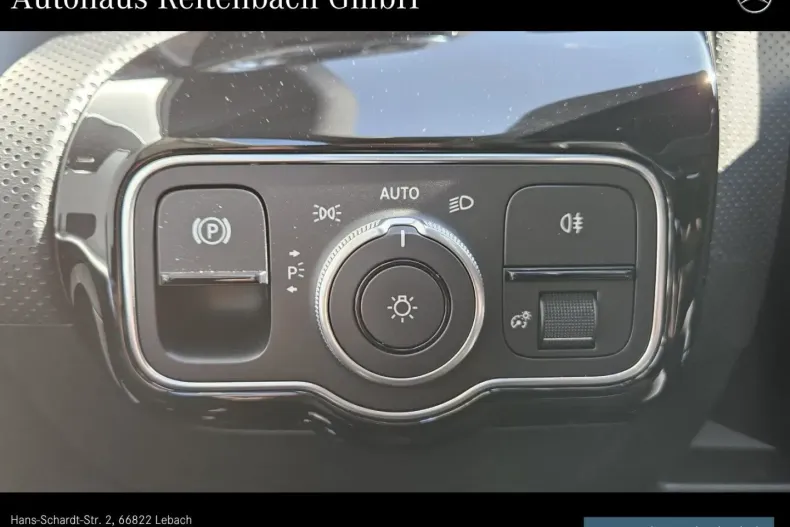 Mercedes-Benz CLA 220 din 2024 cu 17.444 km - oferta MER120449 - foto 22