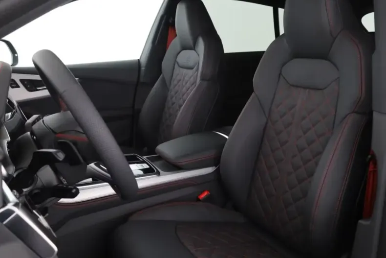 Audi SQ8 din 2025 cu 50 km - oferta AUD120451 - foto 9