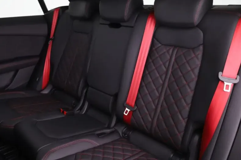 Audi SQ8 din 2025 cu 50 km - oferta AUD120451 - foto 15