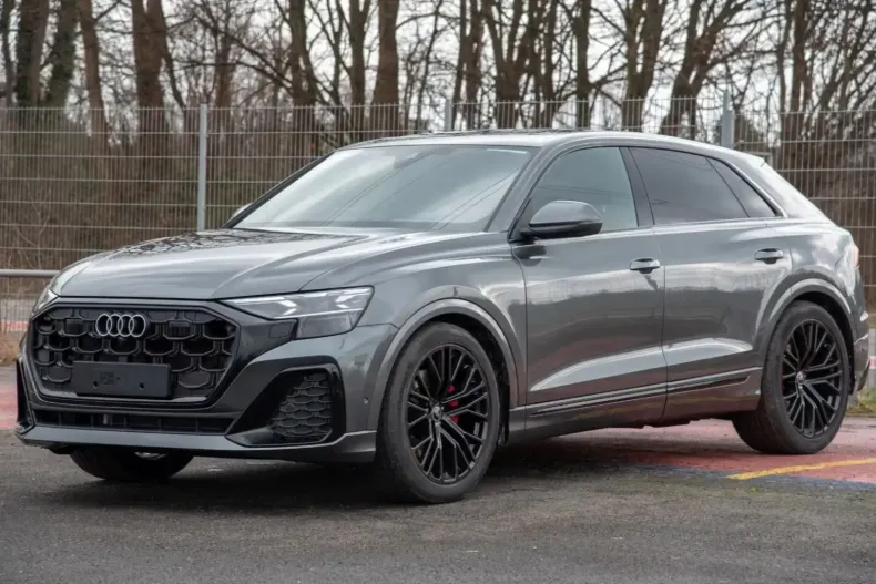 Audi Q8 din 2025 cu 50 km - oferta AUD120452 - foto 1