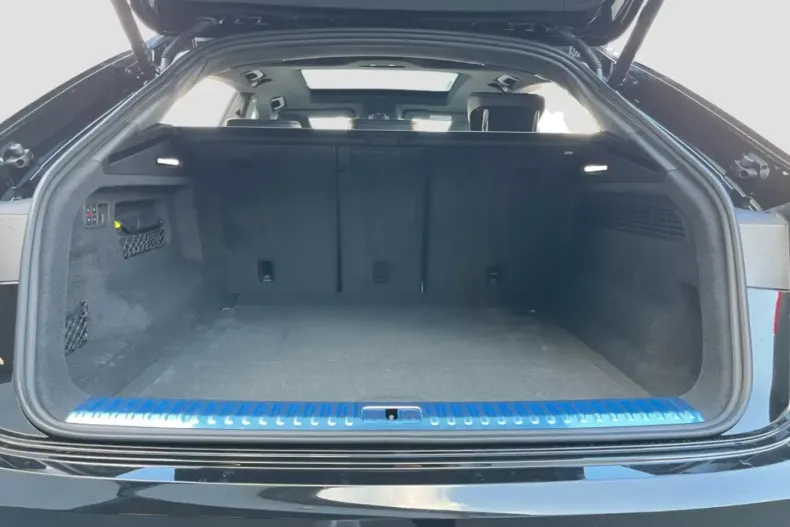 Audi SQ8 din 2025 cu 1.200 km - oferta AUD120454 - foto 17