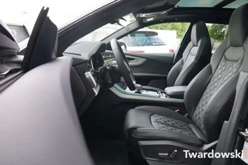 Audi Q8 din 2024 cu 7.700 km - oferta AUD120455 - foto 10