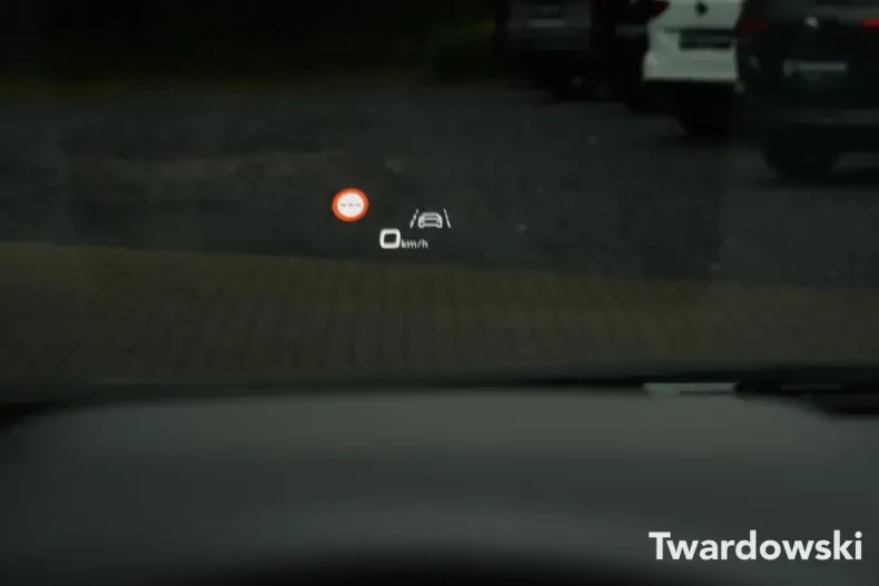 Audi Q8 din 2024 cu 7.700 km - oferta AUD120455 - foto 16