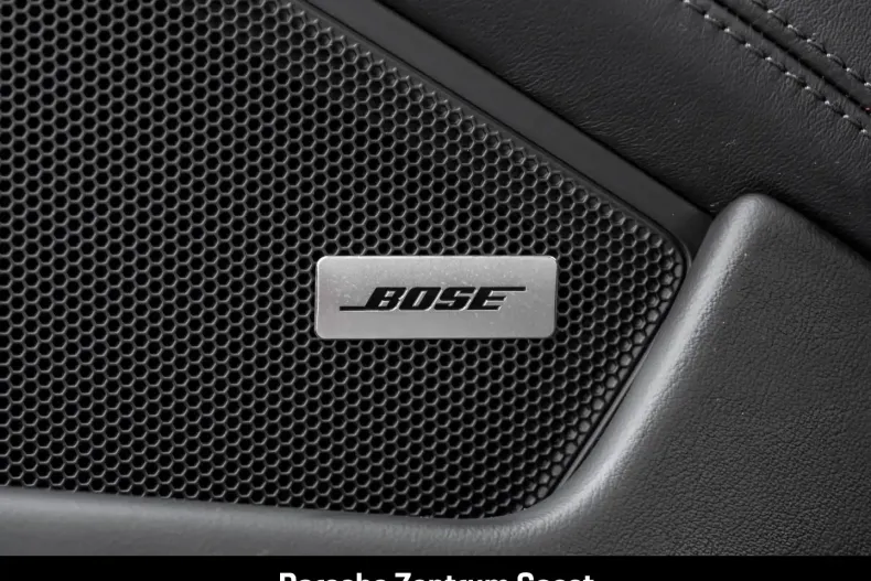 Porsche 992 din 2024 cu 12.800 km - oferta POR120456 - foto 11