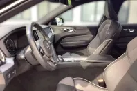 Volvo XC60 din 2022 cu 49.900 km - oferta VOL120472 - foto 7