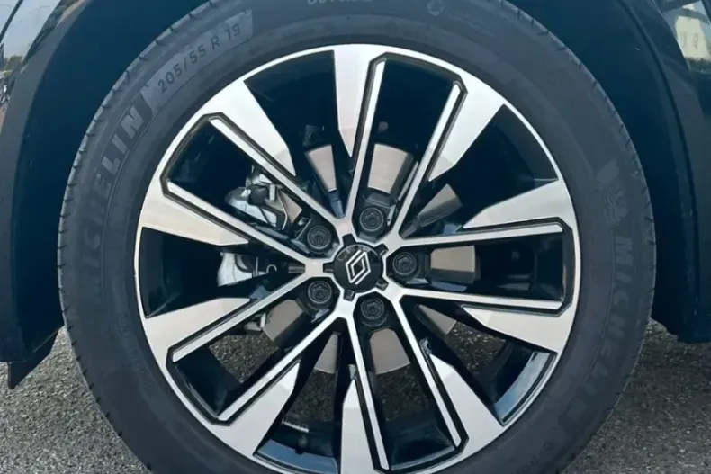 Renault Austral din 2023 cu 30.800 km - oferta REN120476 - foto 6