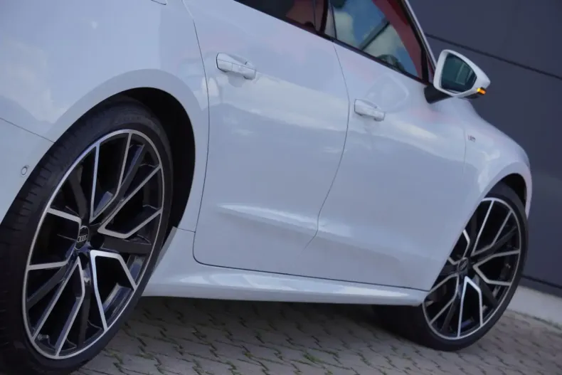 Audi A7 din 2022 cu 69.870 km - oferta AUD120480 - foto 8