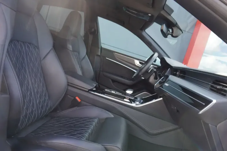 Audi A7 din 2022 cu 69.870 km - oferta AUD120480 - foto 9