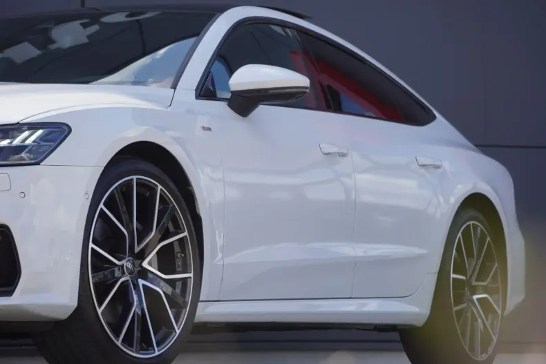 Audi A7 din 2022 cu 69.870 km - oferta AUD120480 - foto 28