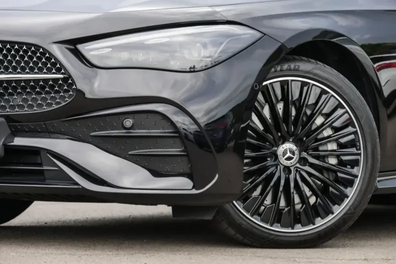 Mercedes-Benz CLE 450 din 2024 cu 12.409 km - oferta MER120482 - foto 5