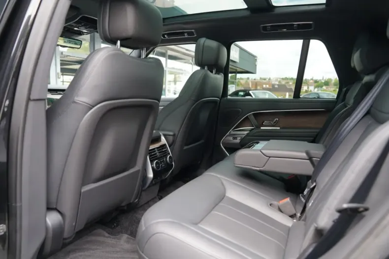 Land Rover Range Rover din 2024 cu 79.000 km - oferta LAN120483 - foto 15