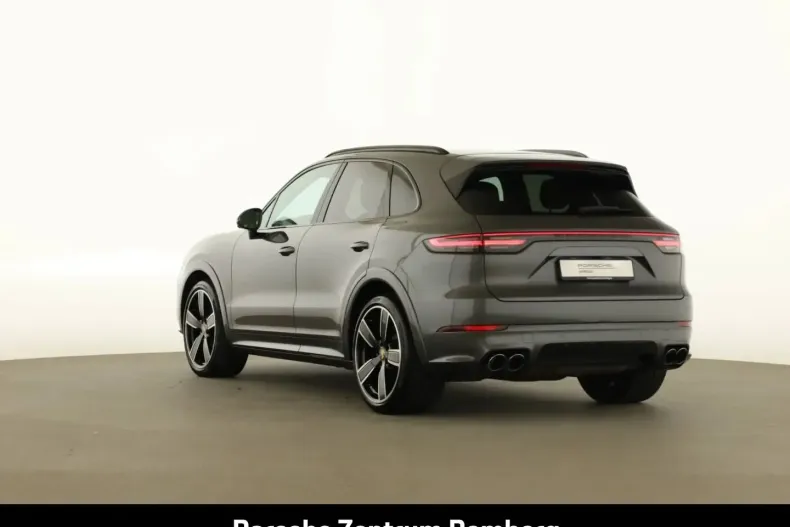 Porsche Cayenne din 2022 cu 87.900 km - oferta POR120487 - foto 3