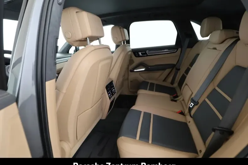 Porsche Cayenne din 2022 cu 87.900 km - oferta POR120487 - foto 17