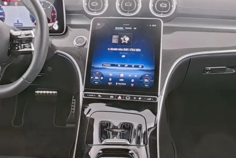 Mercedes-Benz CLE 220 din 2024 cu 48.481 km - oferta MER120488 - foto 6