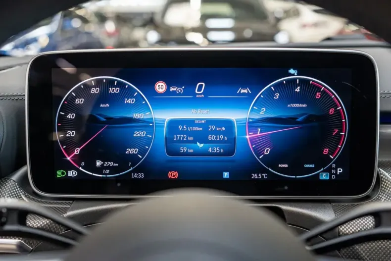 Mercedes-Benz CLE 180 din 2024 cu 7.988 km - oferta MER120490 - foto 10