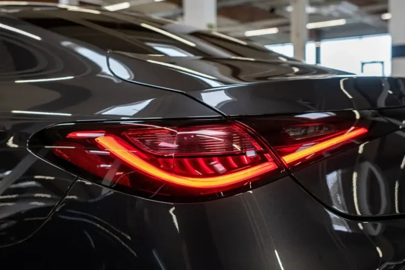 Mercedes-Benz CLE 180 din 2024 cu 7.988 km - oferta MER120490 - foto 21