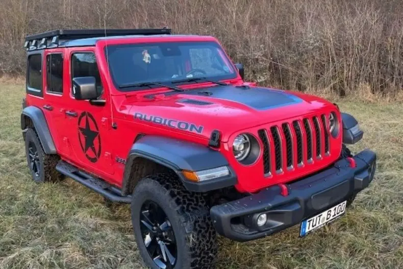 Jeep Wrangler din 2022 cu 27.300 km - oferta JEE120494 - foto 1