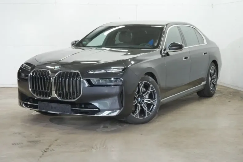 BMW 740 din 2024 cu 20.000 km - oferta BMW120495 - foto 2