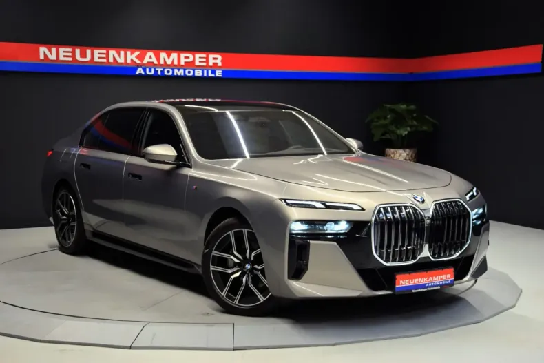 BMW 740 din 2024 cu 26.100 km - oferta BMW120497 - foto 1