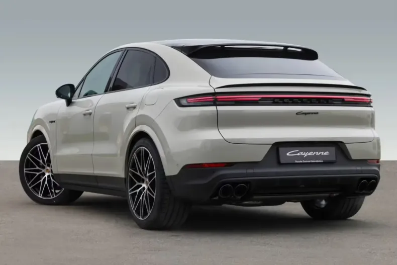 Porsche Cayenne din 2025 cu 9.900 km - oferta POR120499 - foto 3