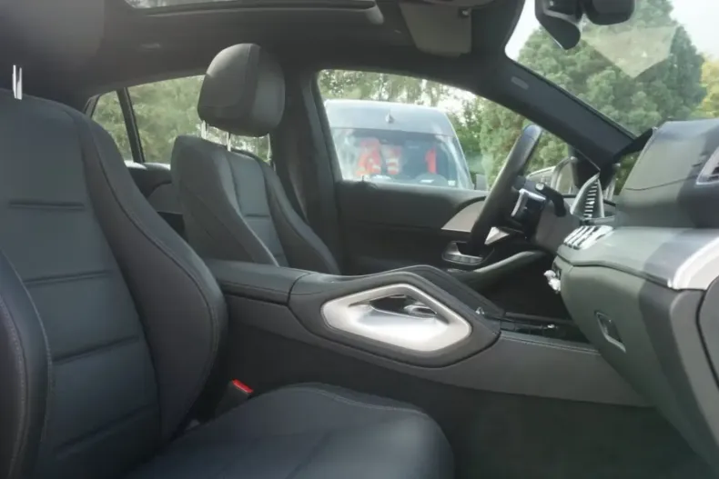 Mercedes-Benz GLE 300 din 2024 cu 17.000 km - oferta MER120500 - foto 5